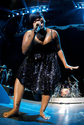 Illustration for article titled Scenes From Essence Music Festival 2011